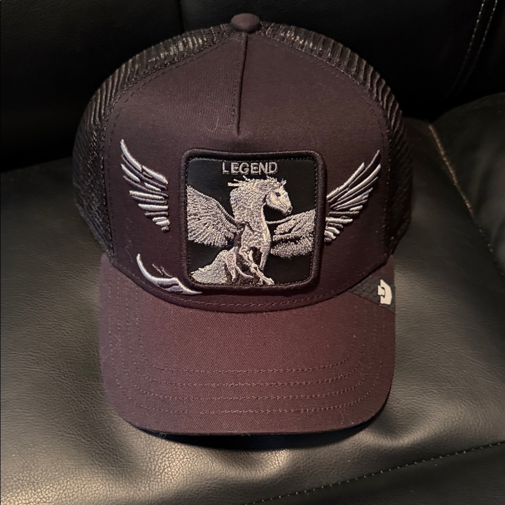 Black legend Winged Horse Cap